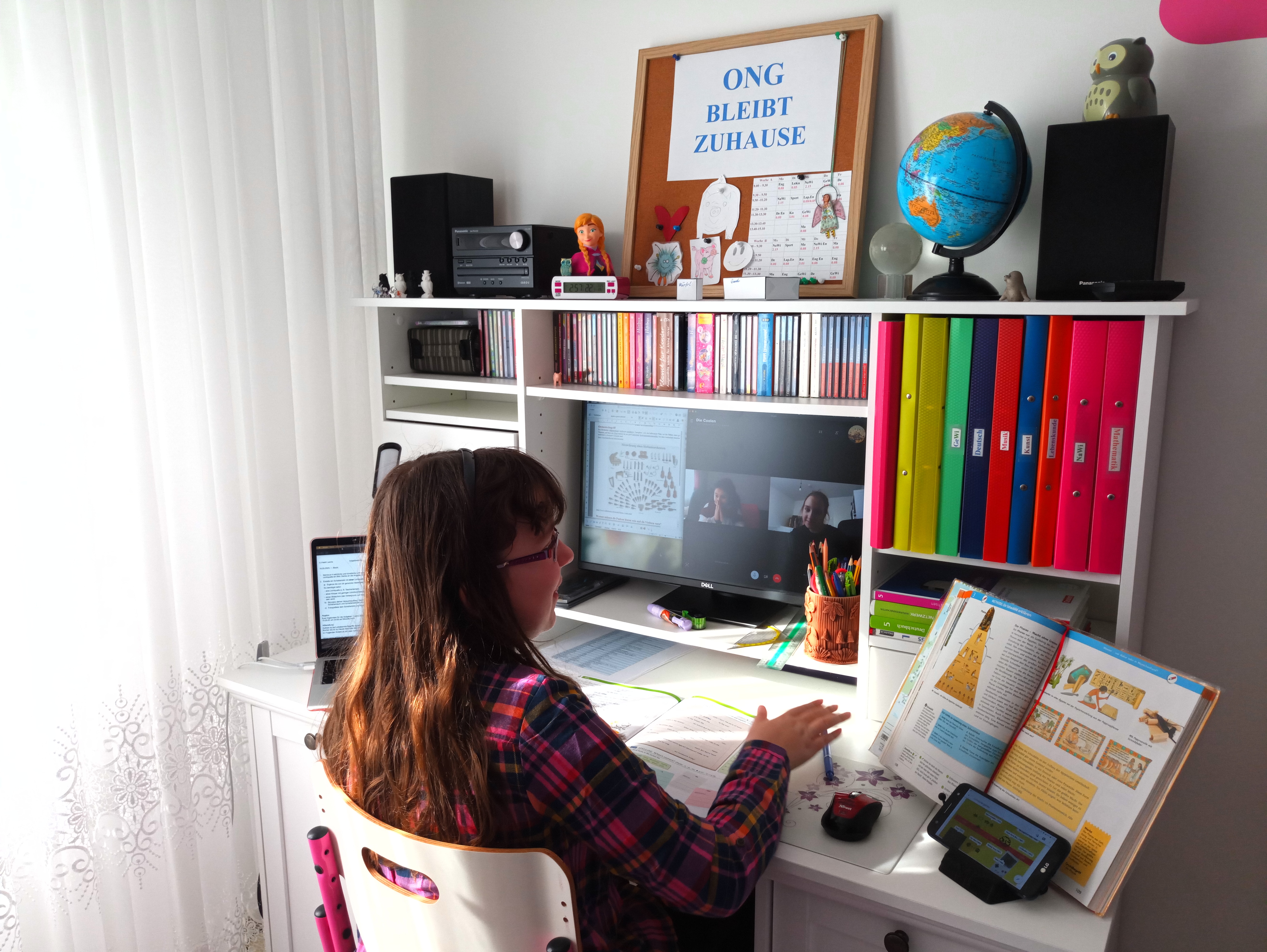 ONGwirbleibenzuHause – Evelyn, Aryna und Sofi 5.2