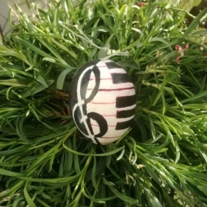 Osterei – Tom, Bufdi