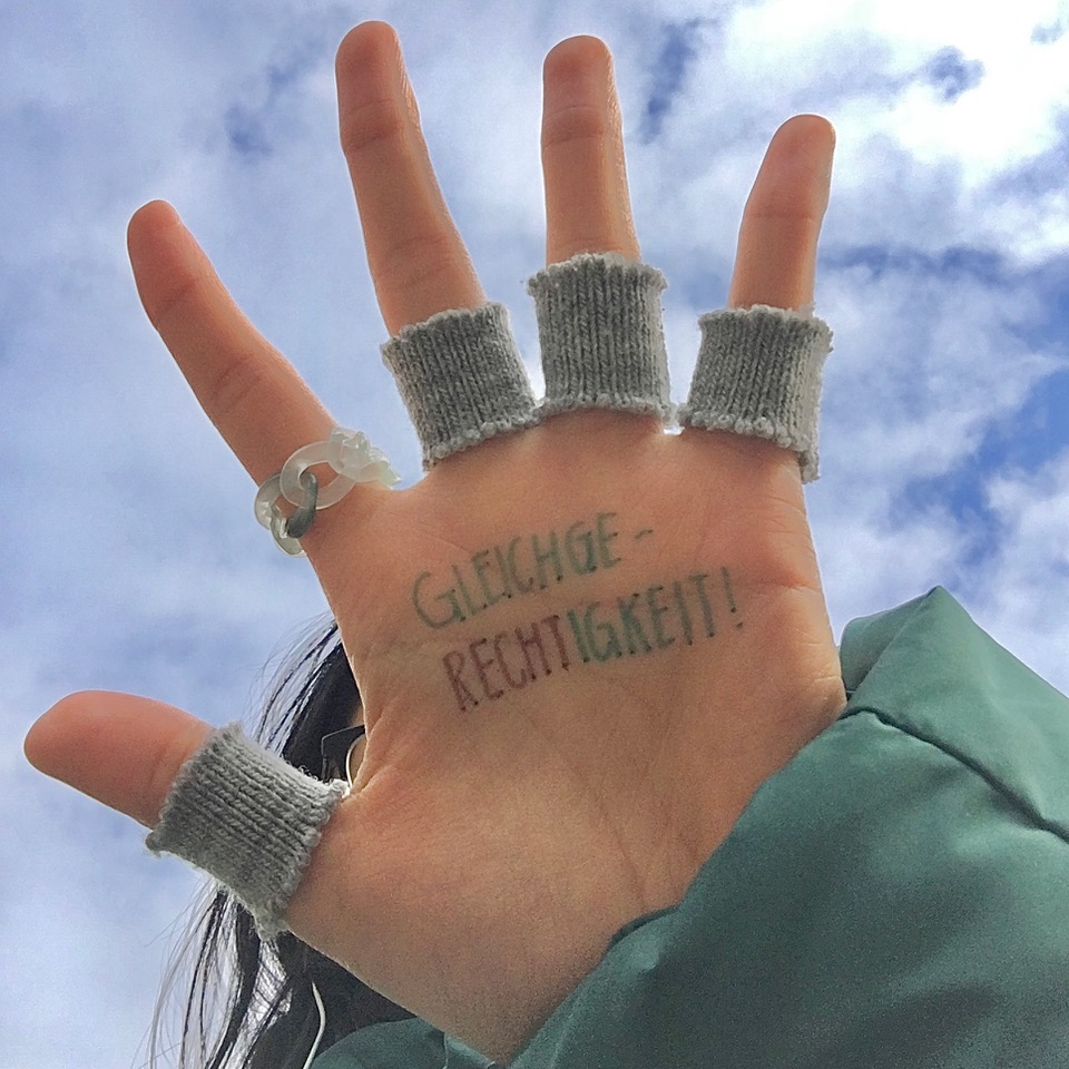 Thao Linh Trinh Tran Hand Frauentag Gleichberechtigung