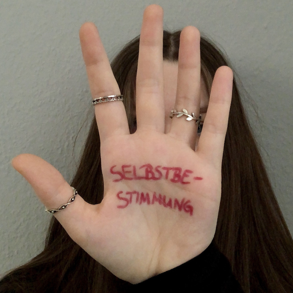 Laura-Lyn Hoffmann Hand Frauentag Selbstbestimmung