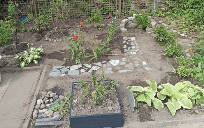 Betriebspraktikum Schülerpraktikum 9. Klasse Jahrgang Treppenhaus Gartenarbeit Beete