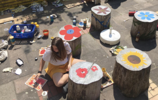 Betriebspraktikum Schülerpraktikum 9. Klasse Jahrgang Treppenhaus Gestaltung Wand bunt