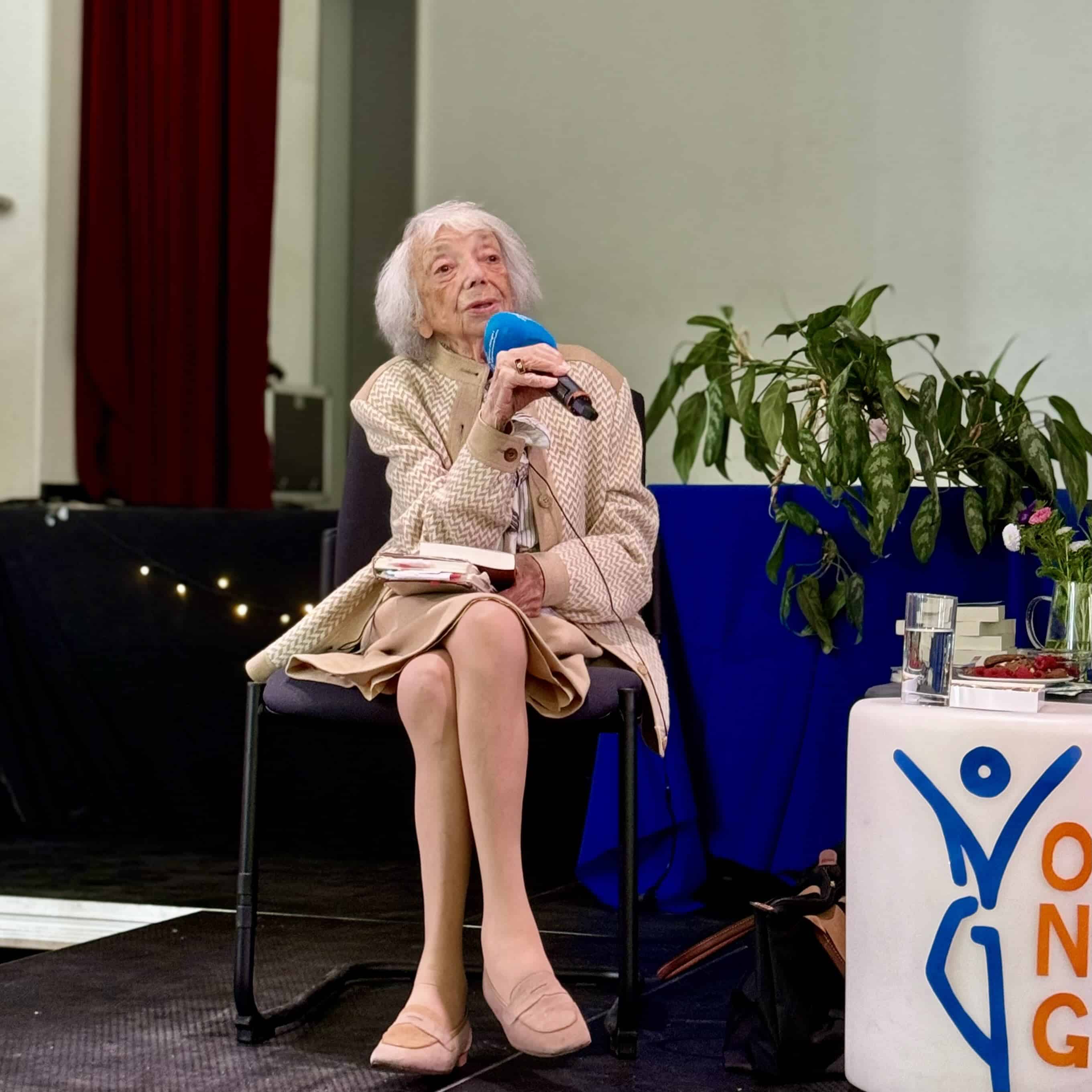 MargotFriedlaender_6